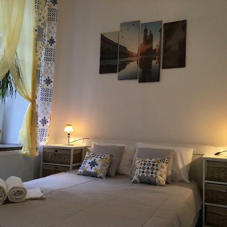 Old Cracow Apartments Cracovie Extérieur photo